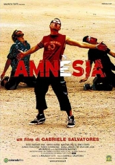 locandina di "Amn&egrave;sia"