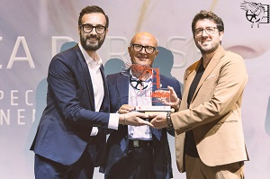 ALLA RICERCA DI ROSE - Premiato all'International IMAGO Film Festival