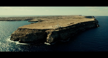 L'ULTIMA ISOLA - Scene da una tragedia