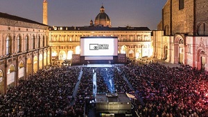 IL CINEMA RITROVATO e SOTTO LE STELLE DEL CINEMA - A Bologna riparte il cinema in Piazza Maggiore