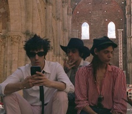 LA CHITARRA NELLA ROCCIA - Il film su Lucio Corsi nei cinema The Space